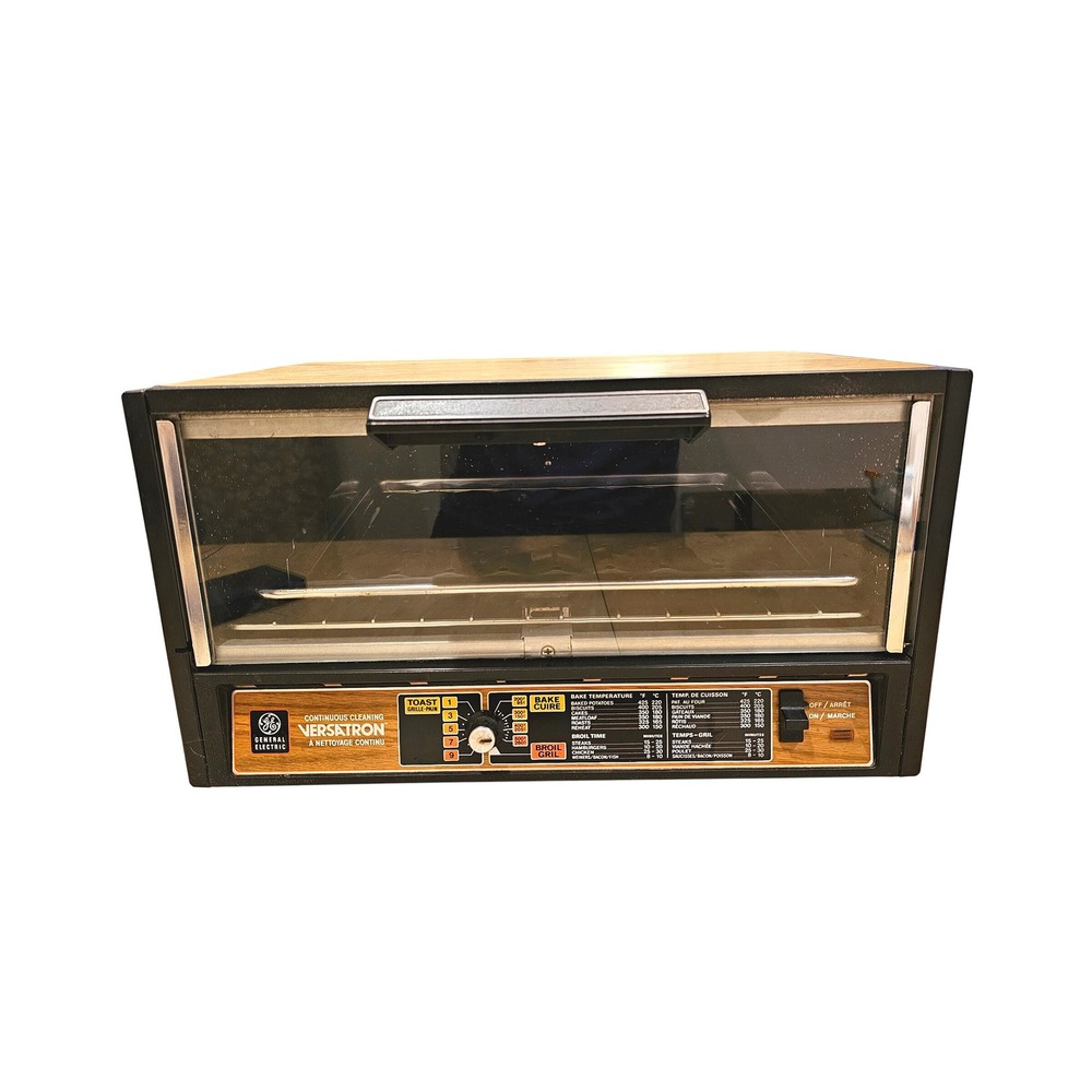 vintage General Electric Versatron Toaster‎ Oven Broiler Rotisserie CT100B